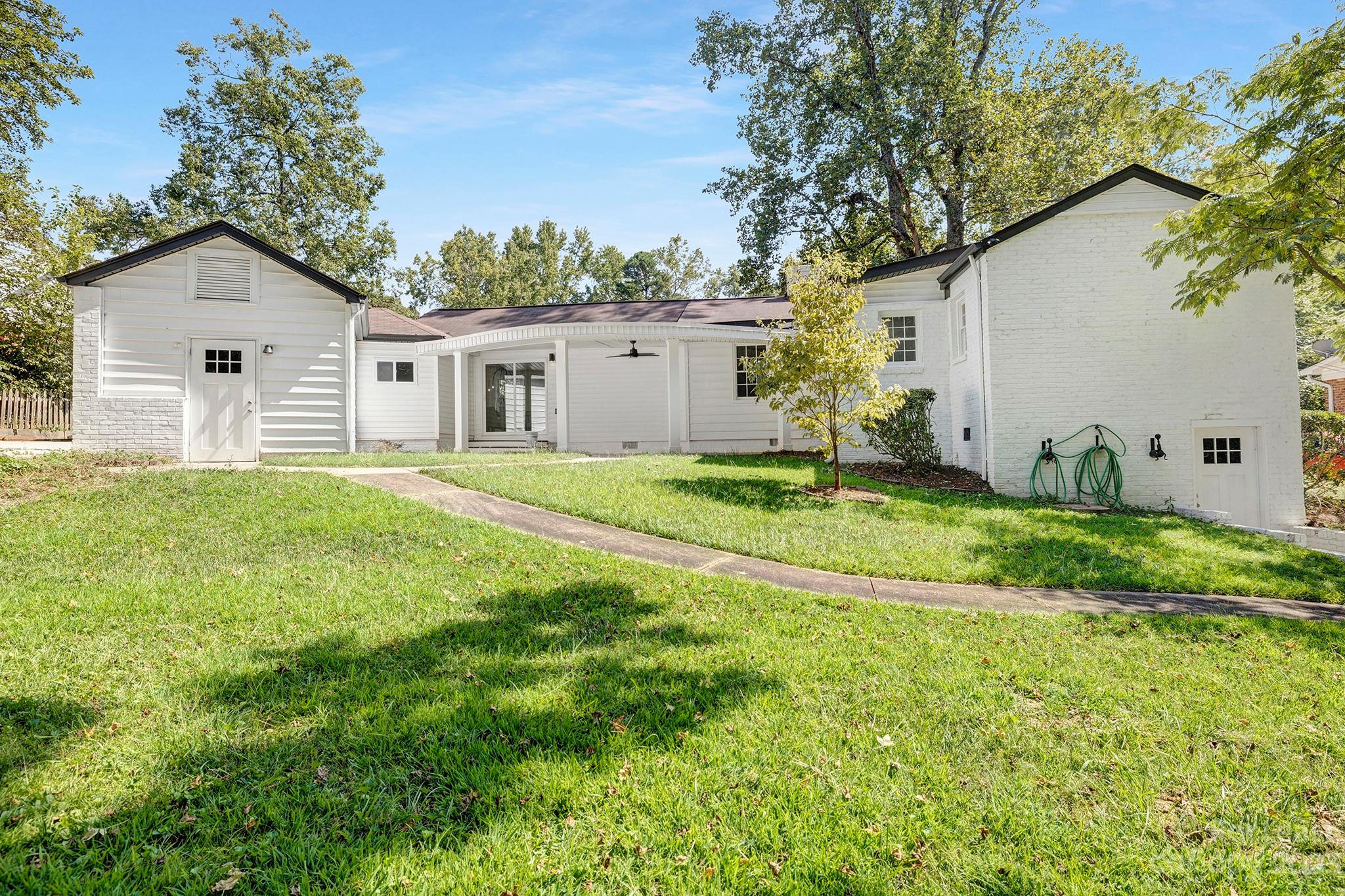 Commonwealth Park - Residential Lease