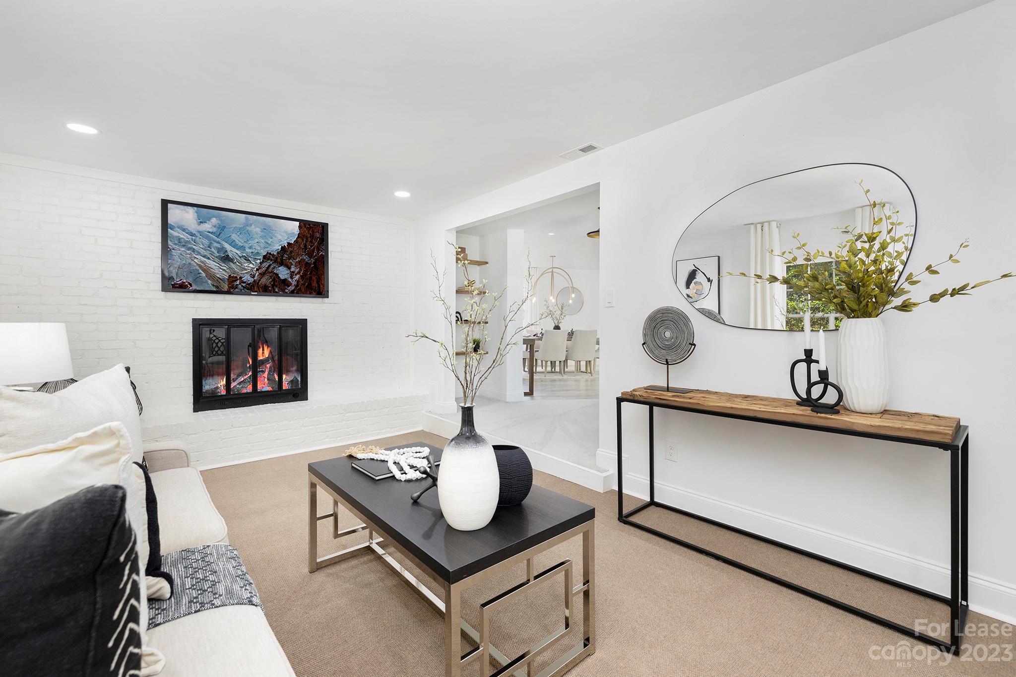 Commonwealth Park - Residential Lease