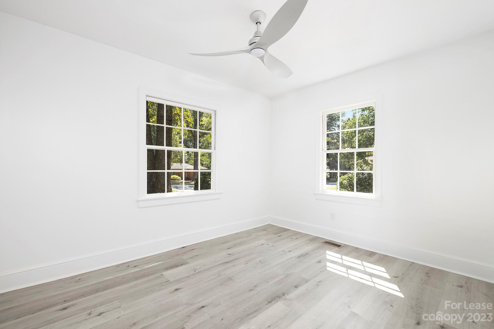 Commonwealth Park - Residential Lease