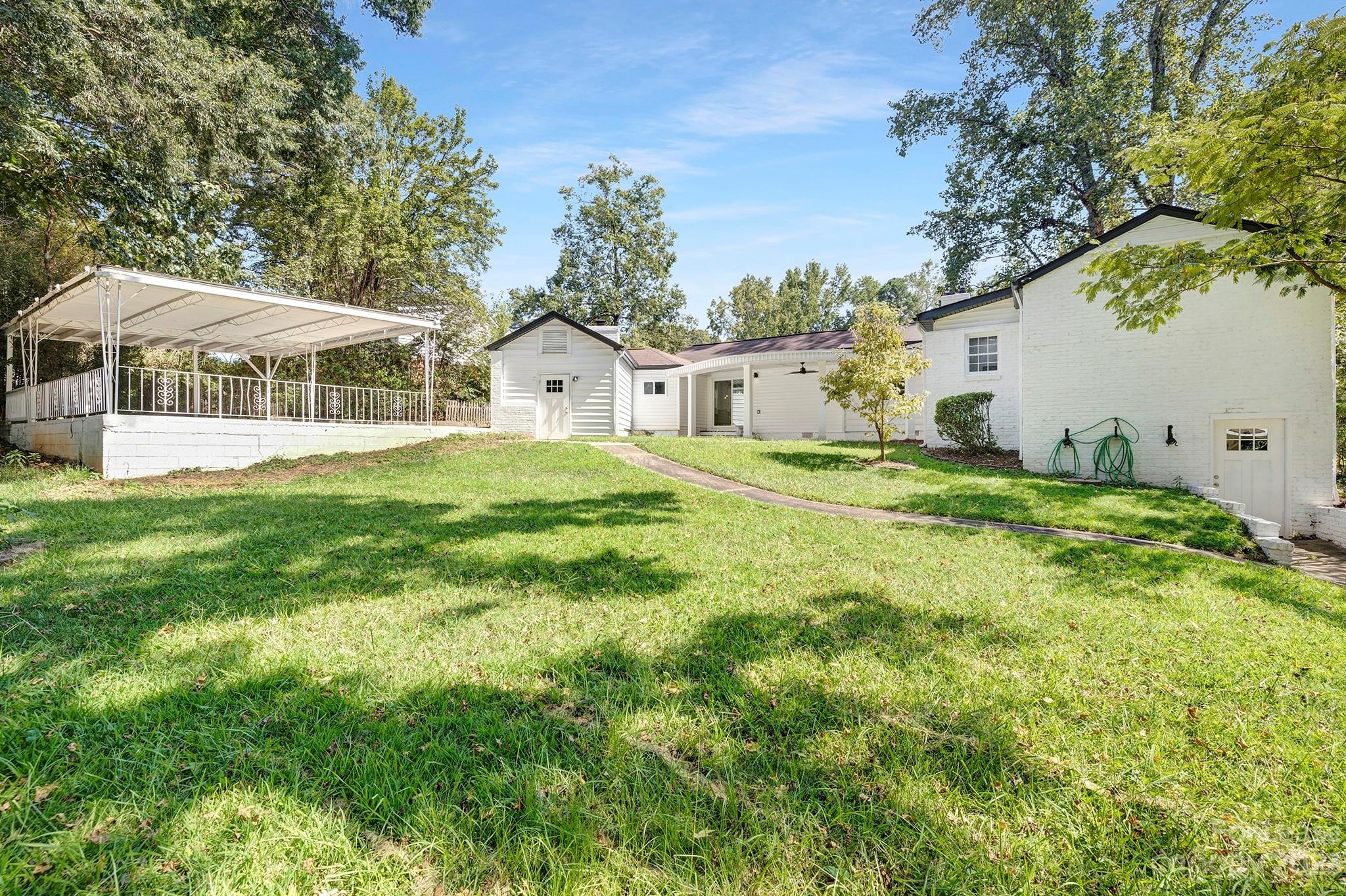 Commonwealth Park - Residential Lease