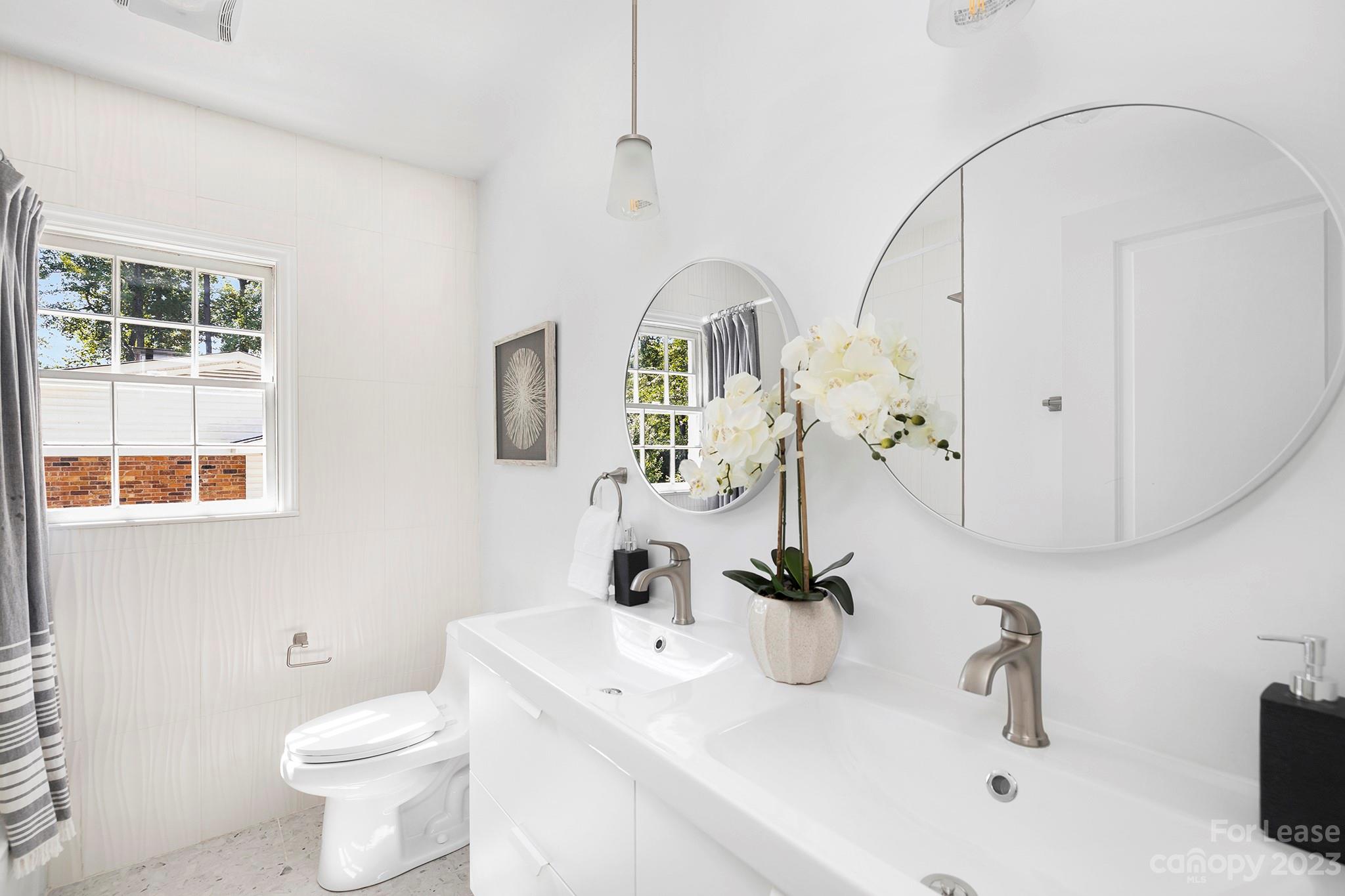 Commonwealth Park - Residential Lease