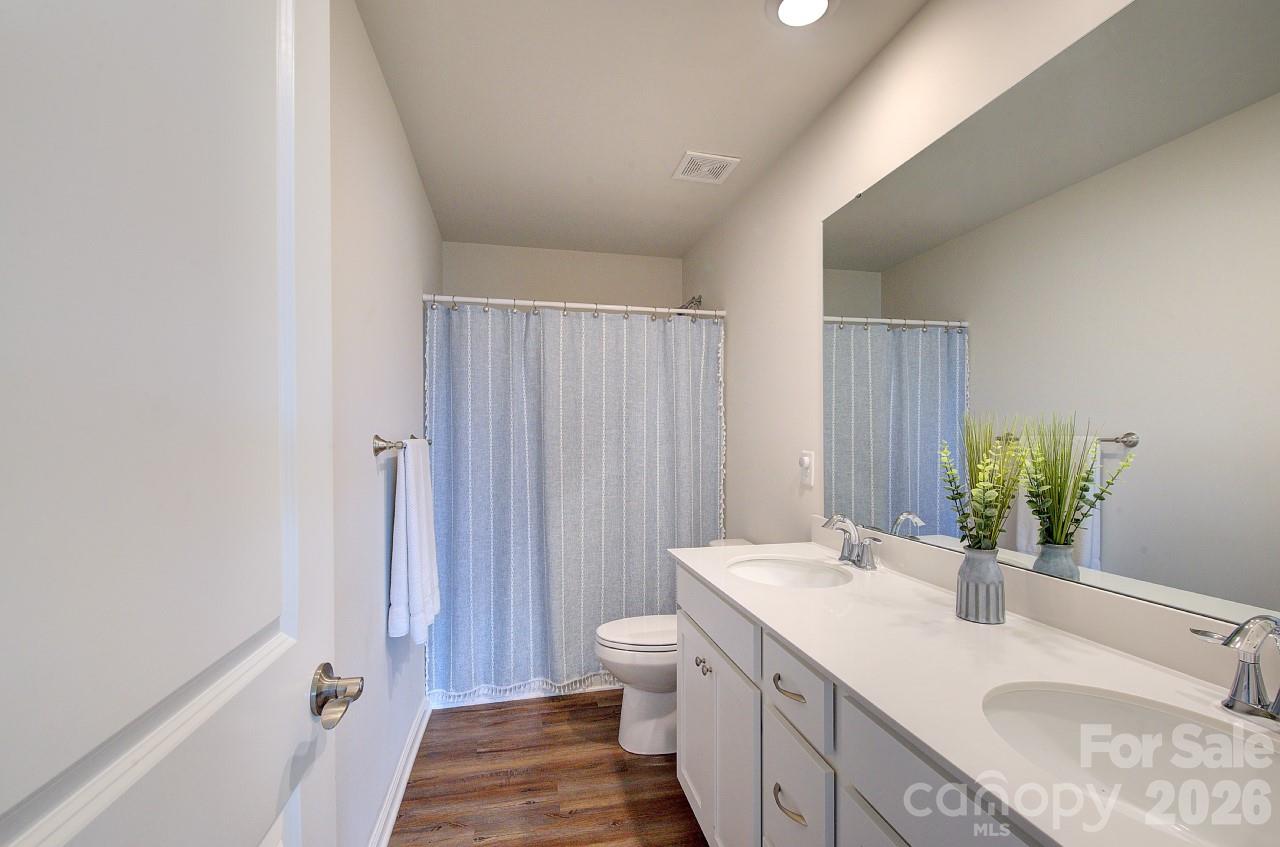 New Cut Meadows - Residential