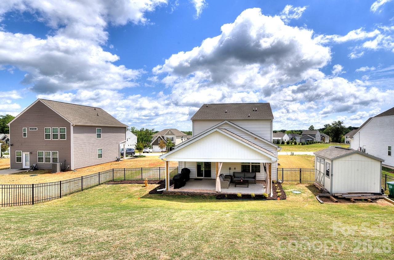 New Cut Meadows - Residential