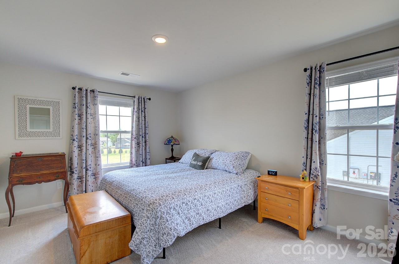 New Cut Meadows - Residential