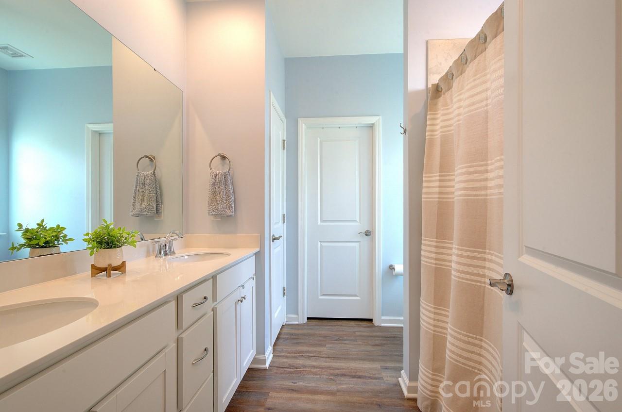 New Cut Meadows - Residential