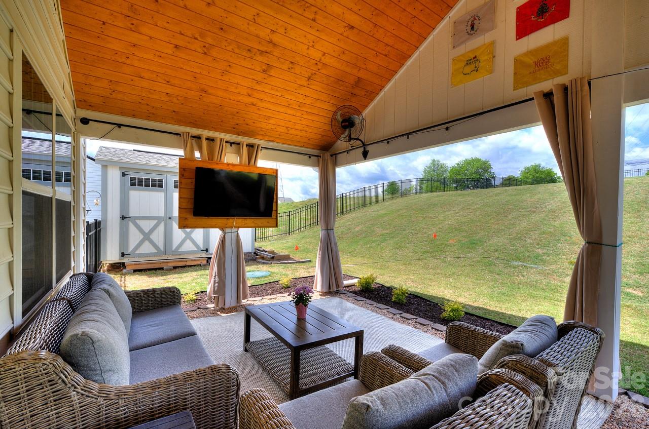 New Cut Meadows - Residential