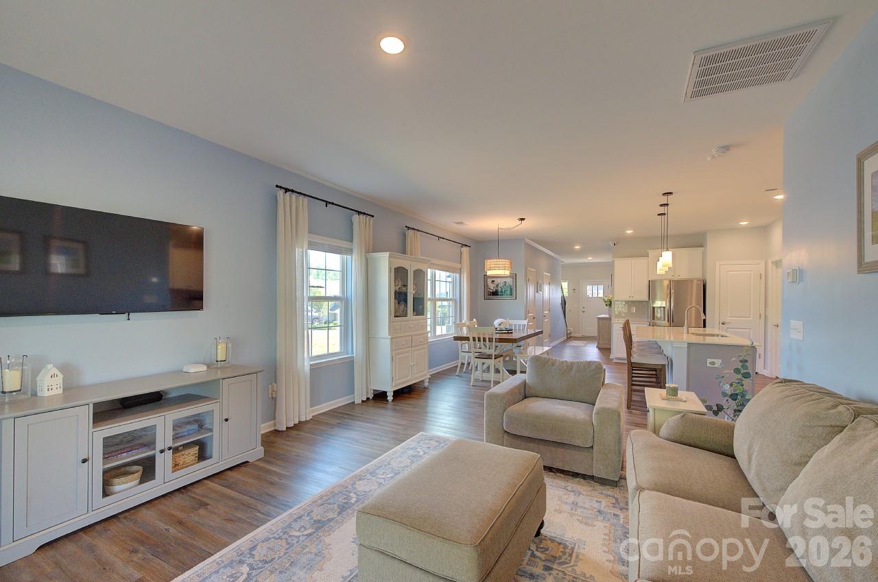 New Cut Meadows - Residential