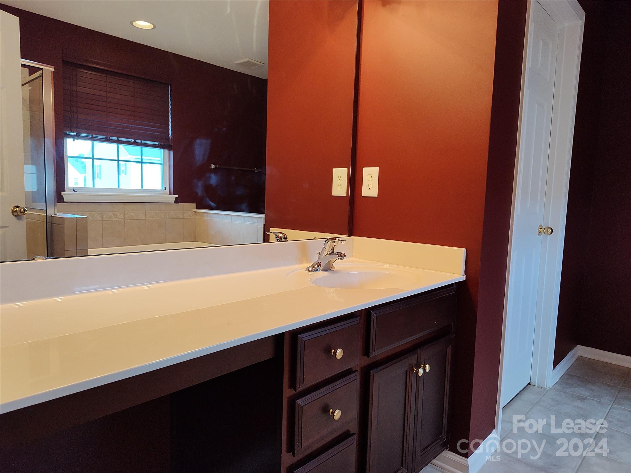 Regent Park - Residential Lease