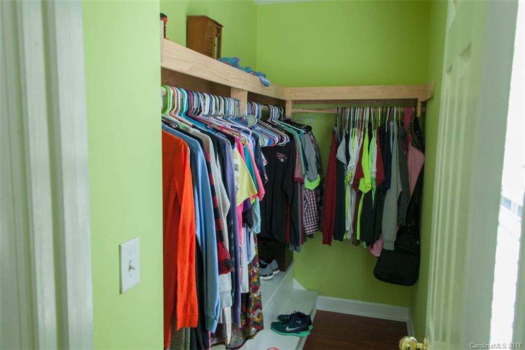 Irish Downs - Residential