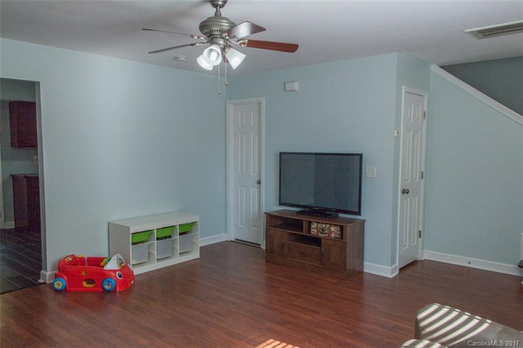 Irish Downs - Residential