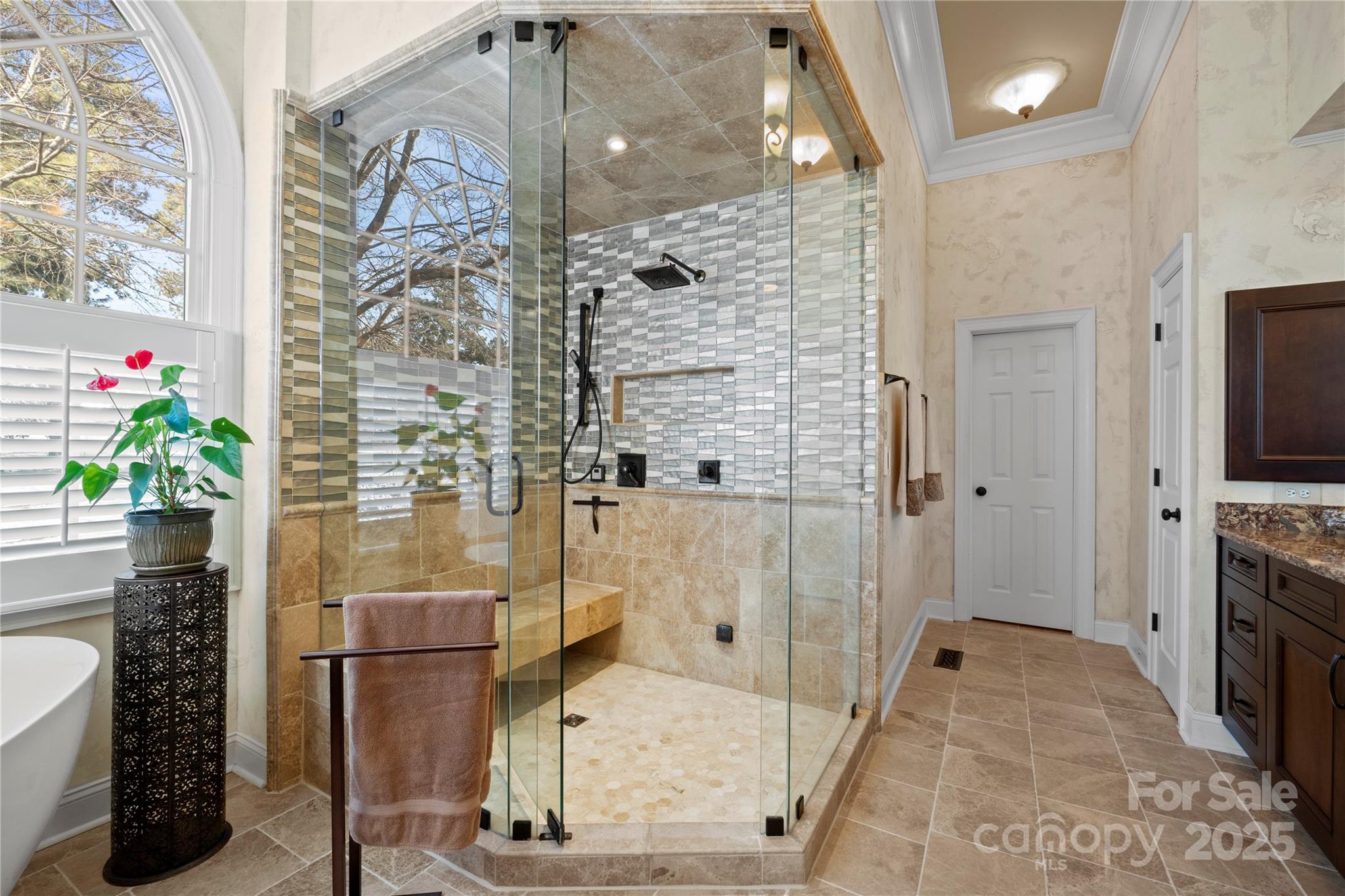 The Harbour At The Pointe - Residential