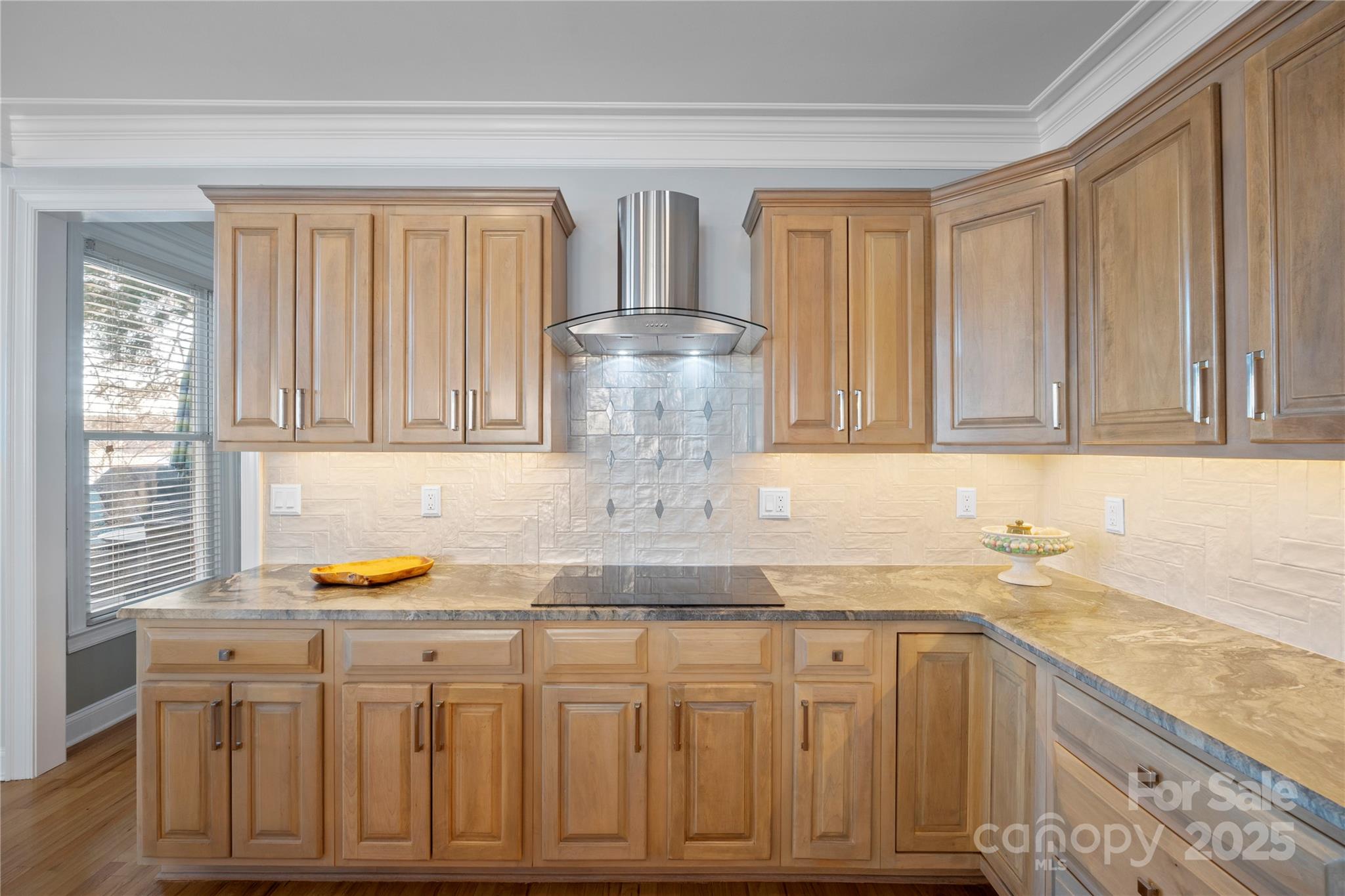 The Harbour At The Pointe - Residential