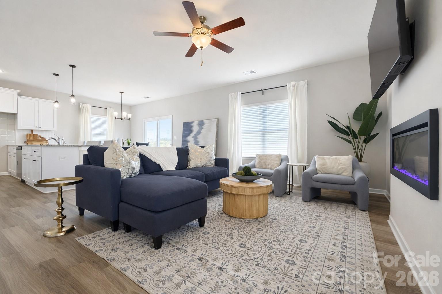 Villas of Kings View - Residential