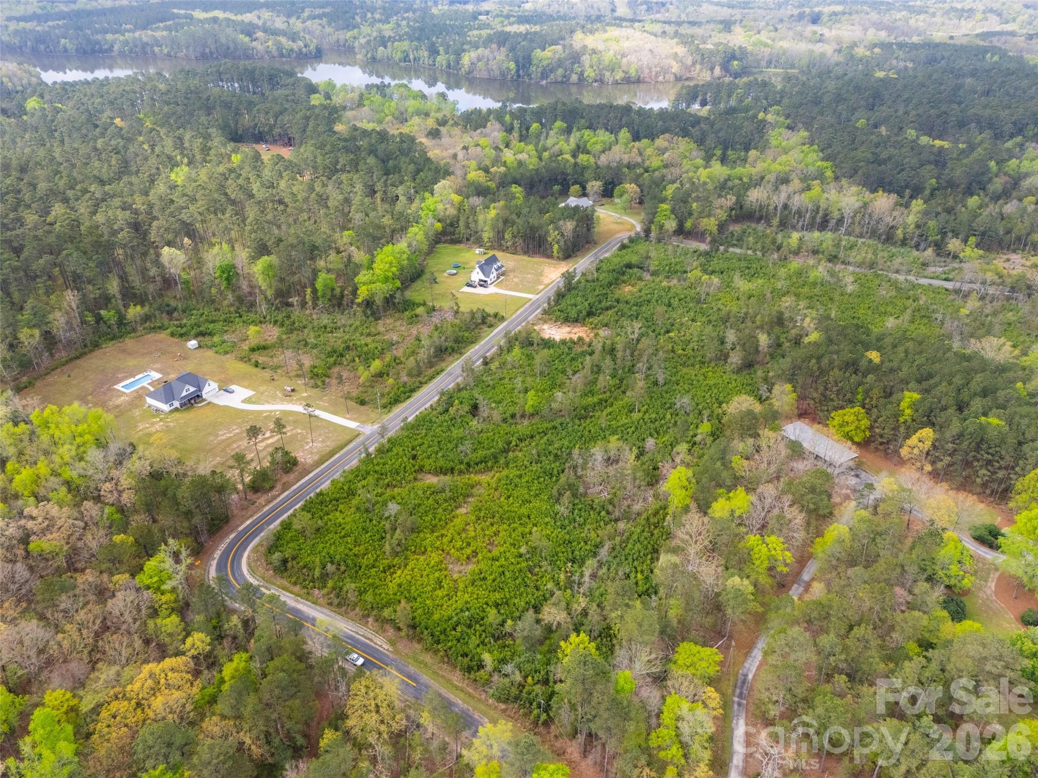 00 Springwood Lakes Road