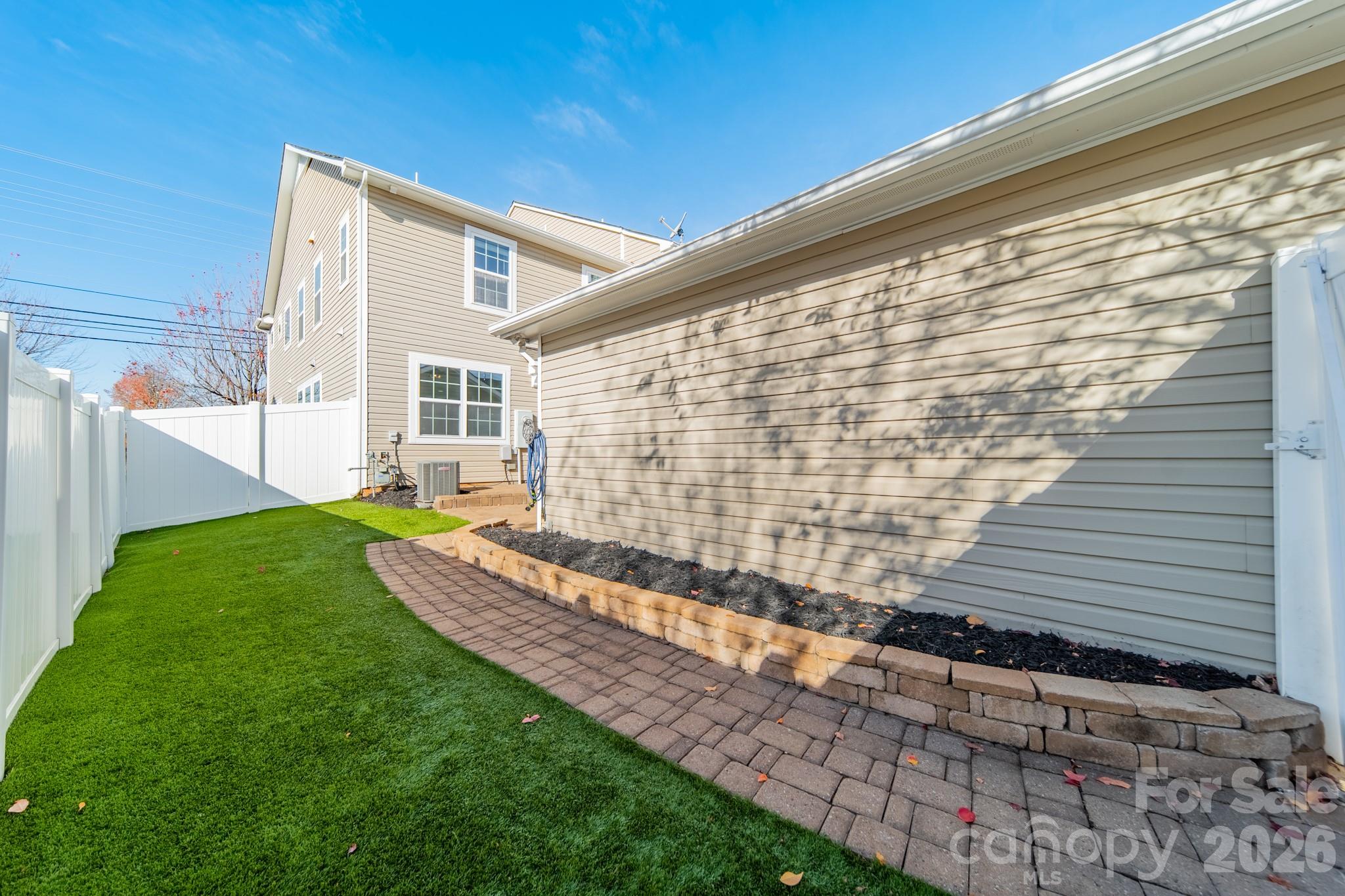 Harborside Townhomes - Residential