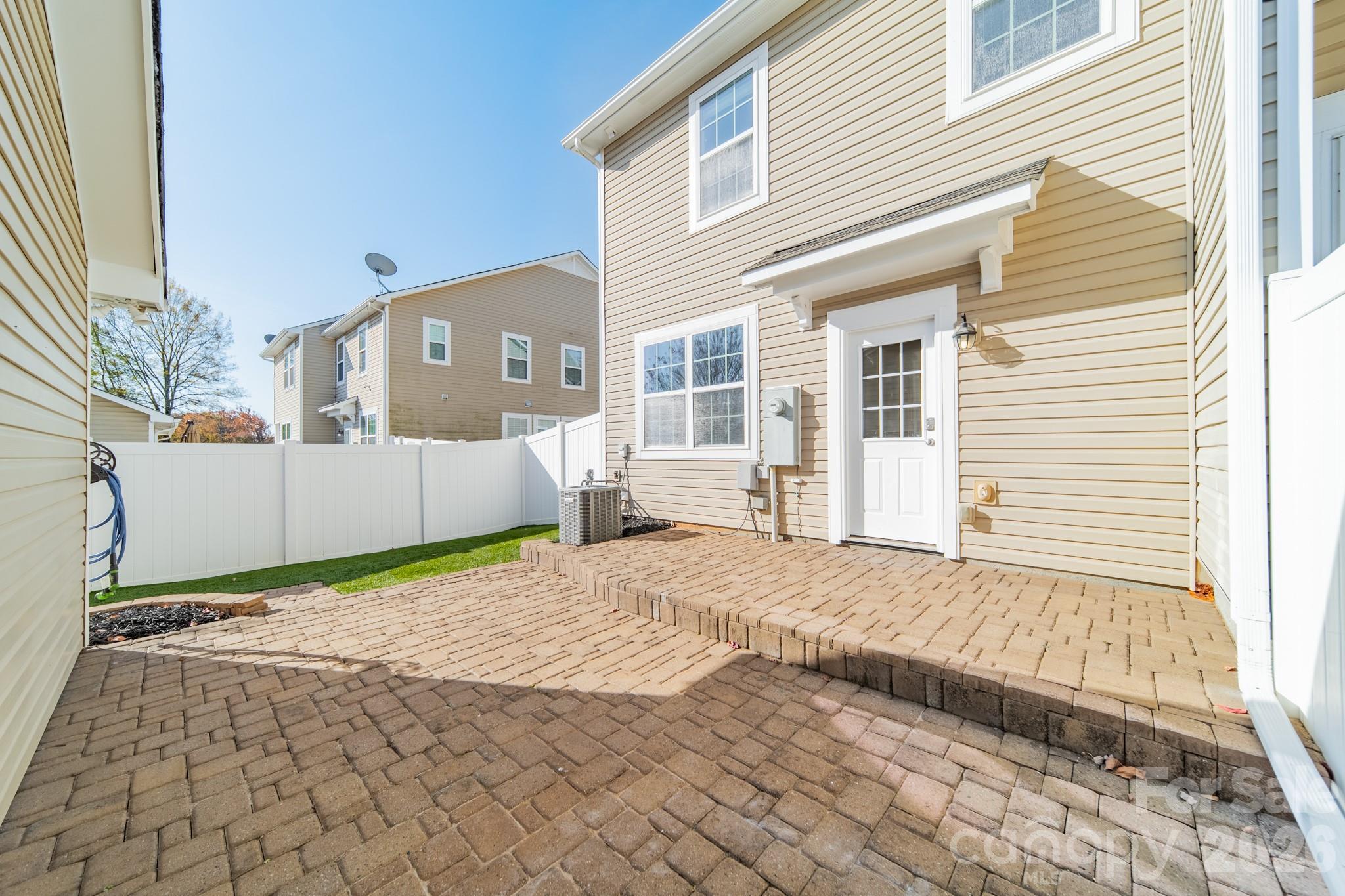 Harborside Townhomes - Residential