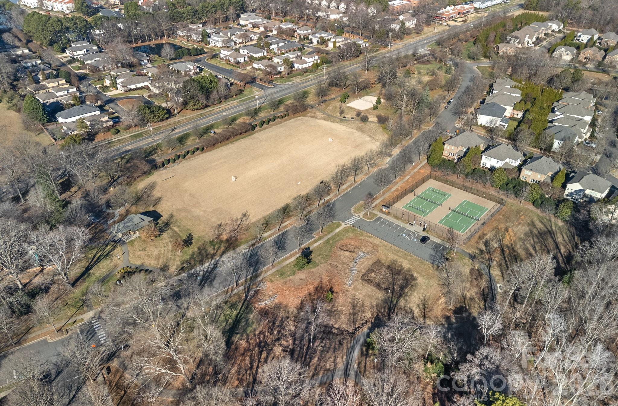 Robbins Park - Residential