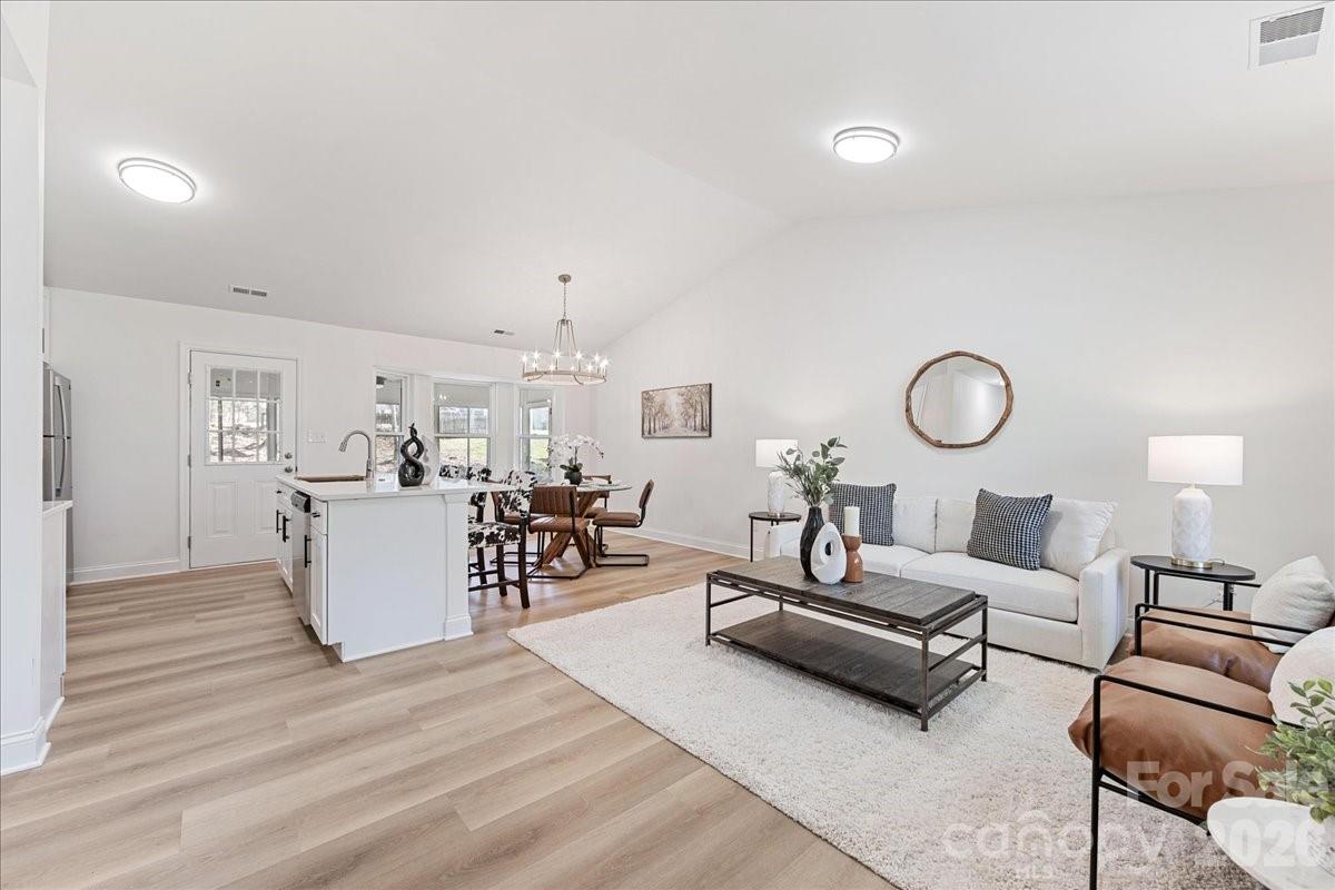 Melynda Woods - Residential