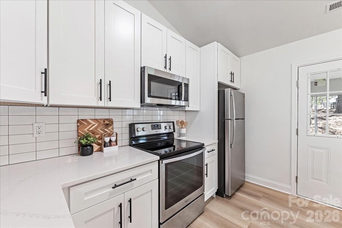 Melynda Woods - Residential