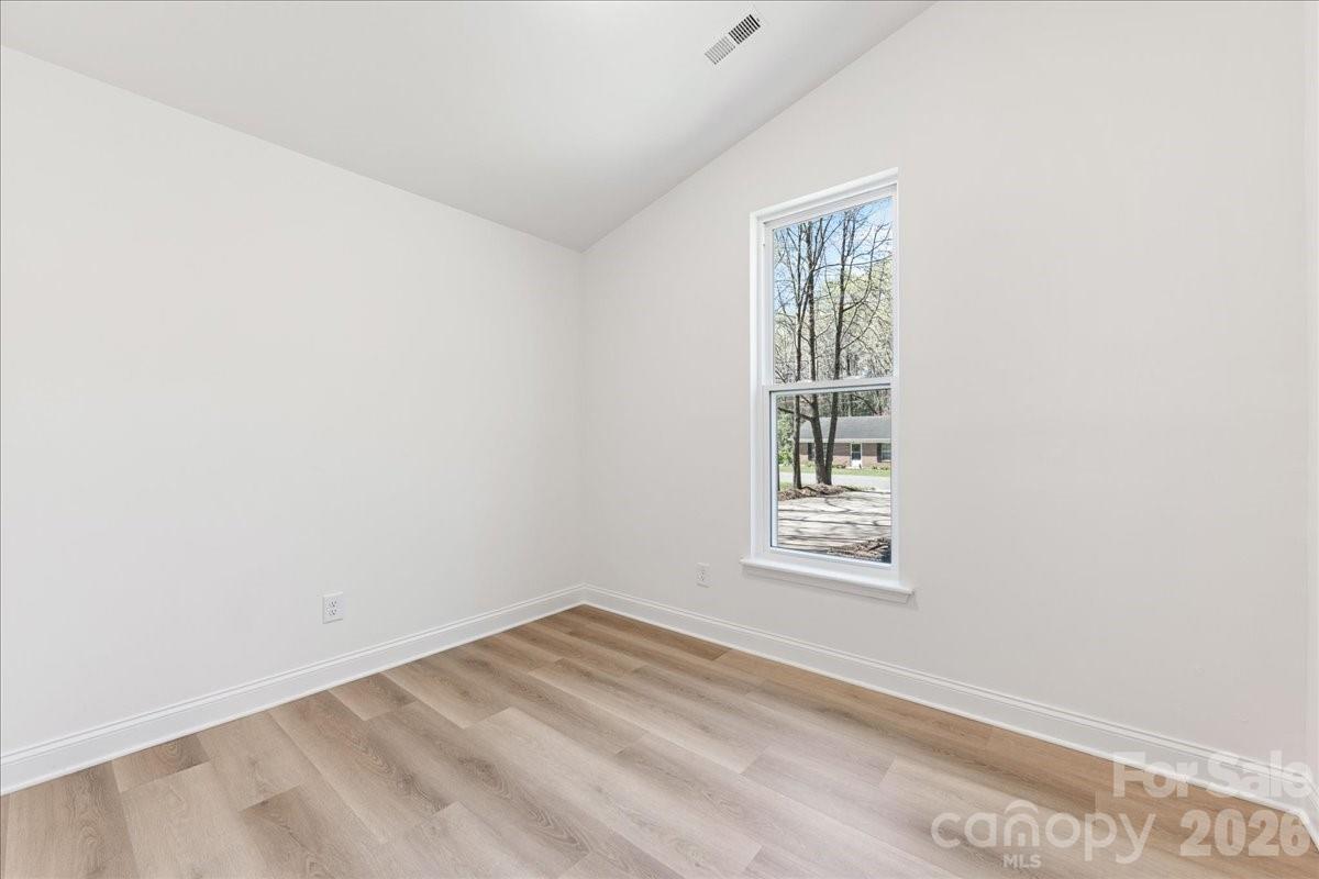 Melynda Woods - Residential