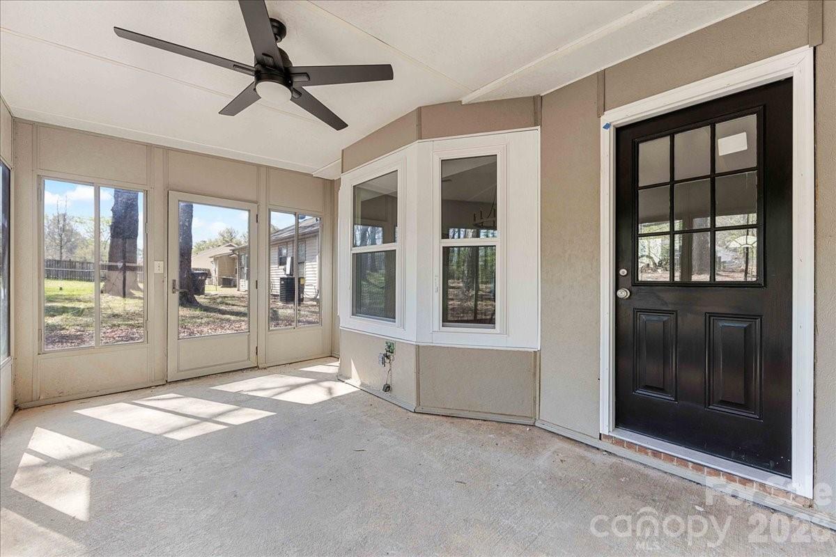 Melynda Woods - Residential