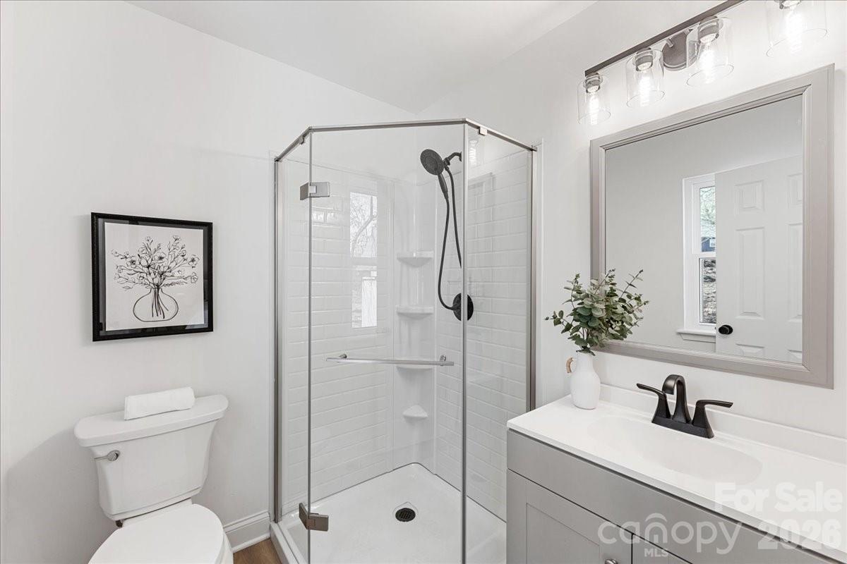 Melynda Woods - Residential