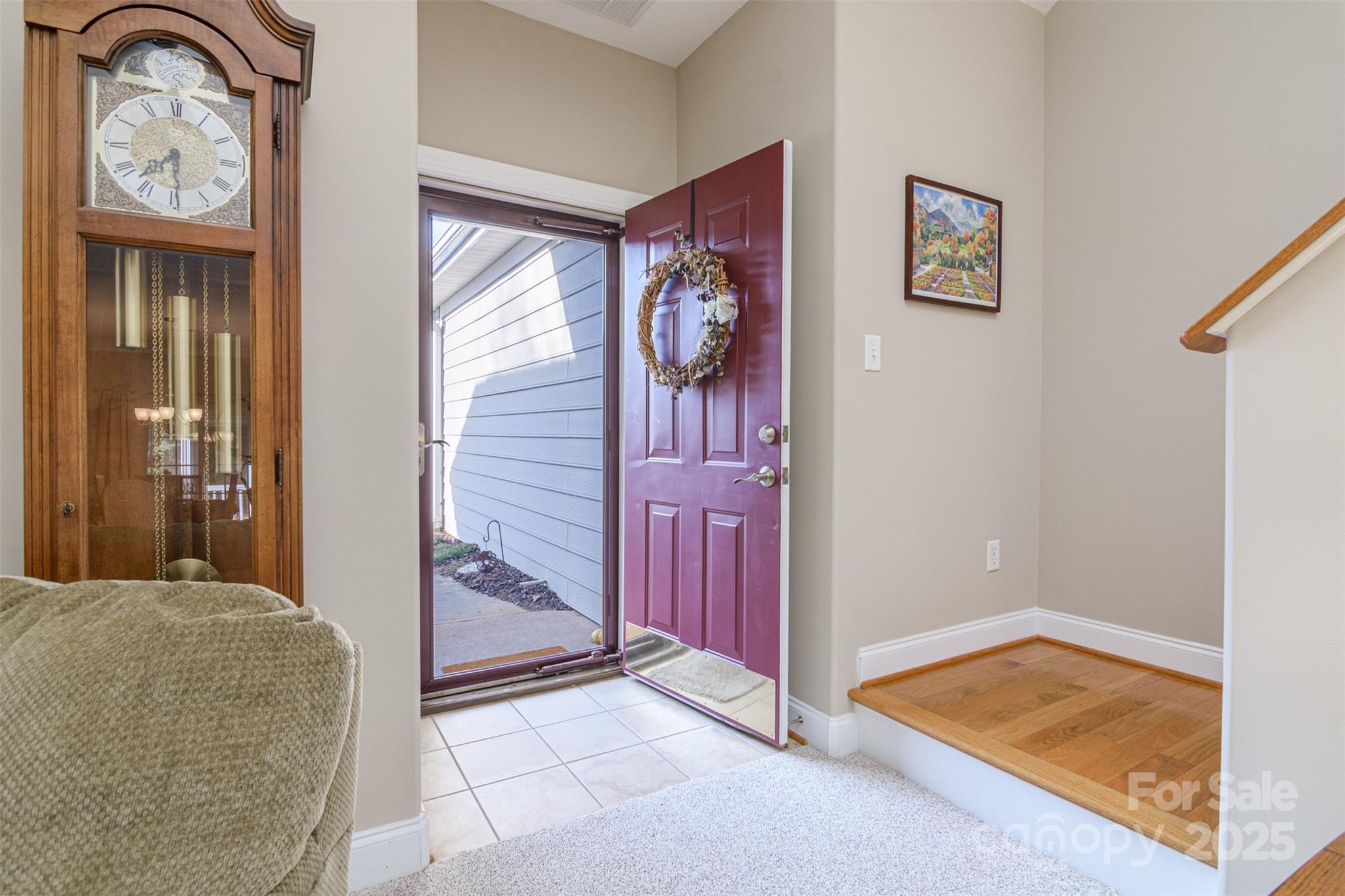 815 West Pointe Drive