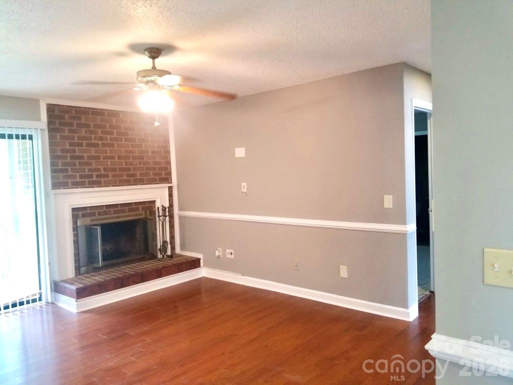 11027 Harrowfield Road