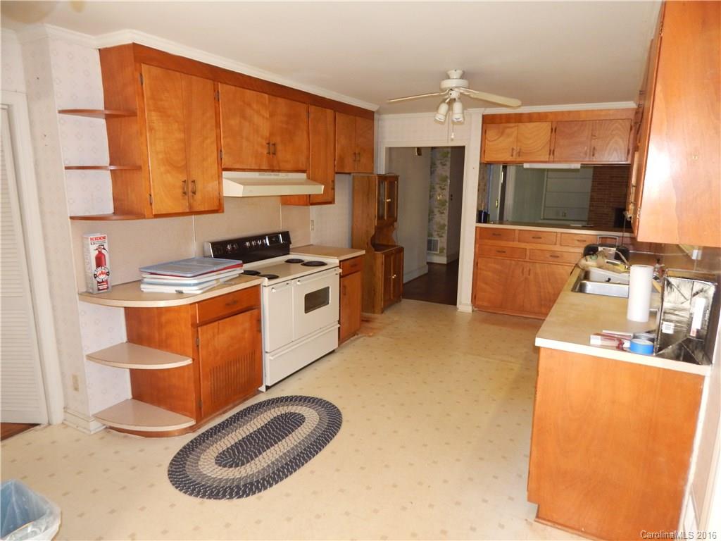 Country Club Estates - Residential