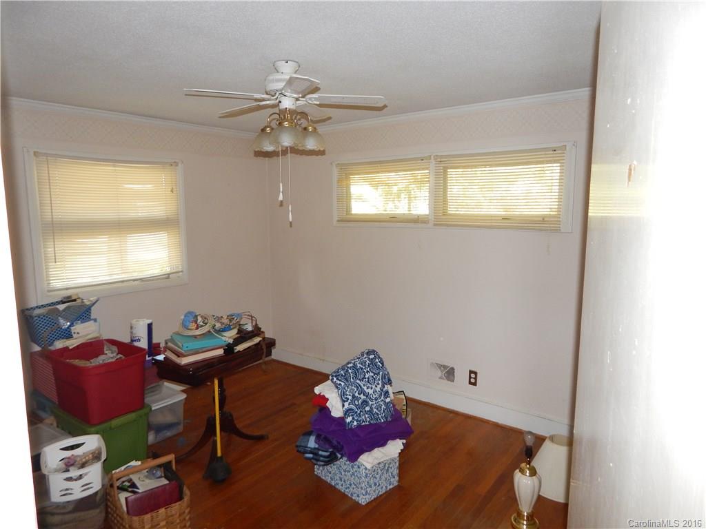 Country Club Estates - Residential