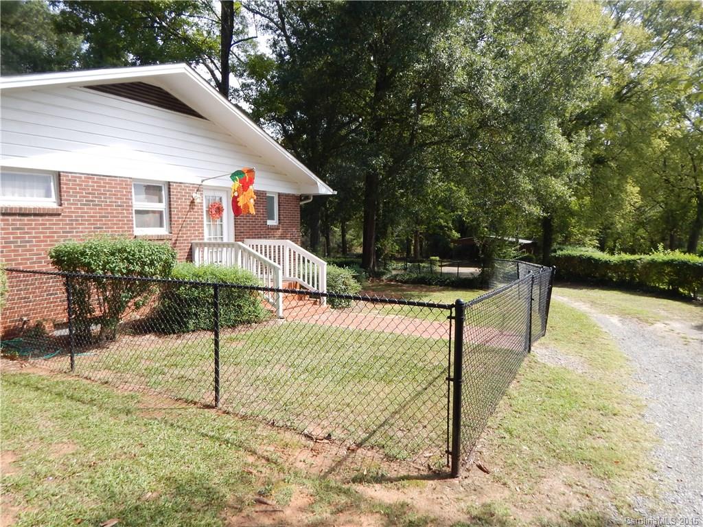 Country Club Estates - Residential