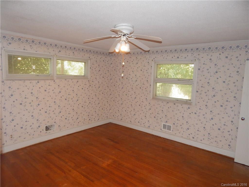 Country Club Estates - Residential