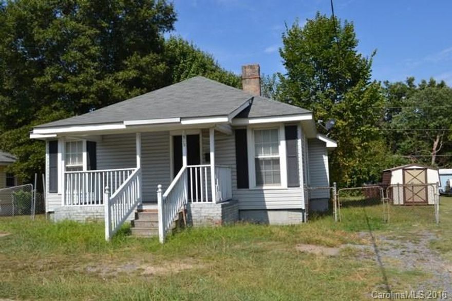 This is a vinyl wrapped home with newer roof.  Some hardwood floors, central air and a heat pump.  BA to verify all pertinent information.  Age of home is approximate.