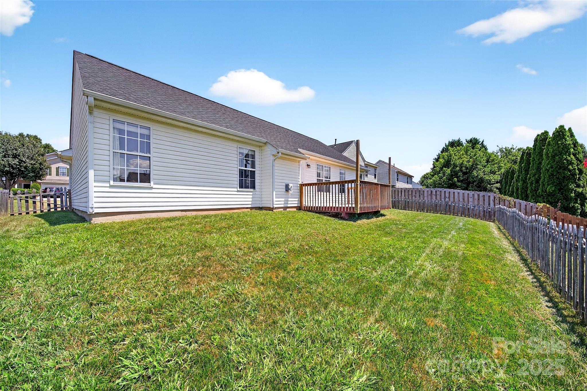 Curtis Pond - Residential