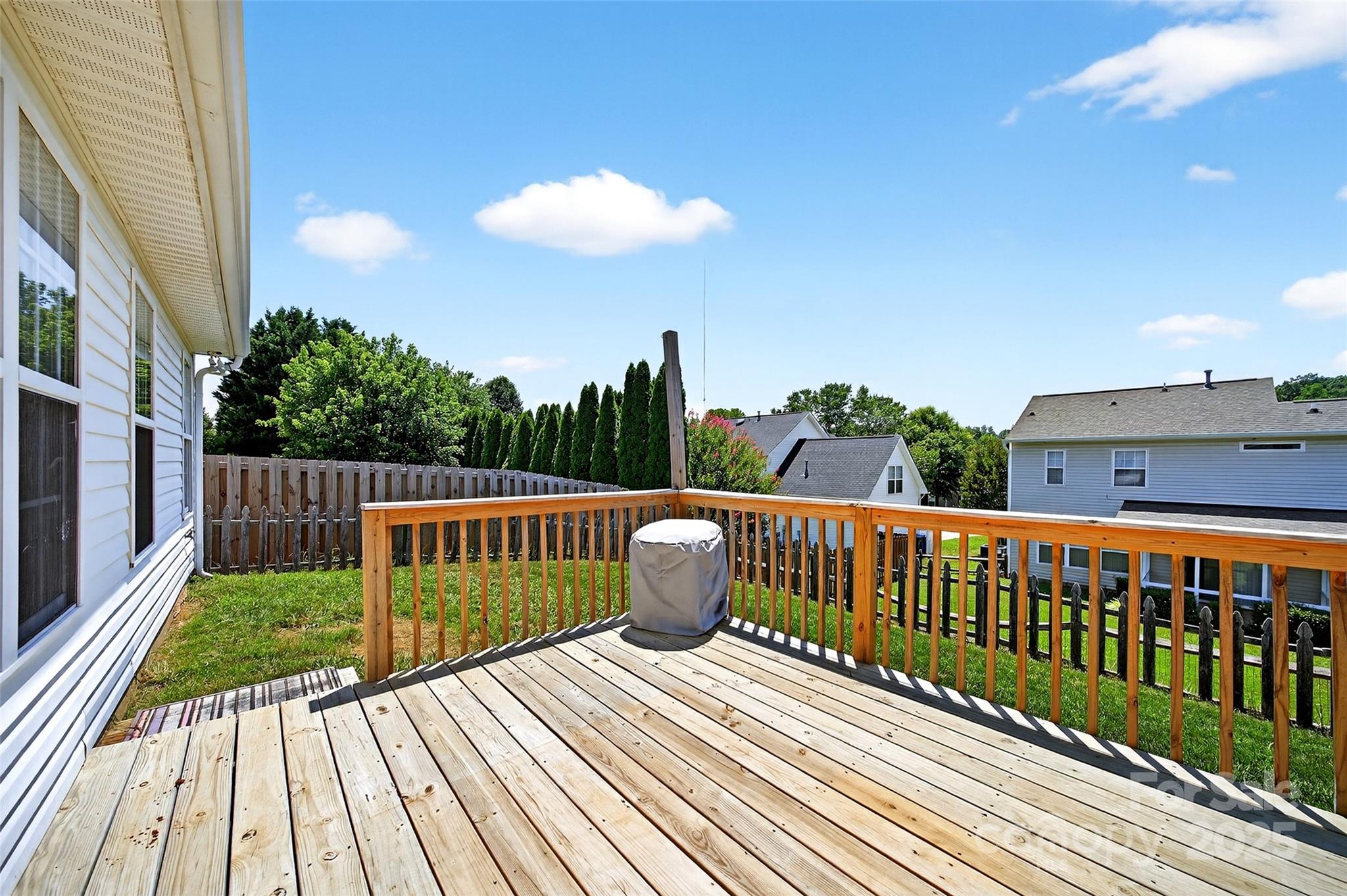 Curtis Pond - Residential