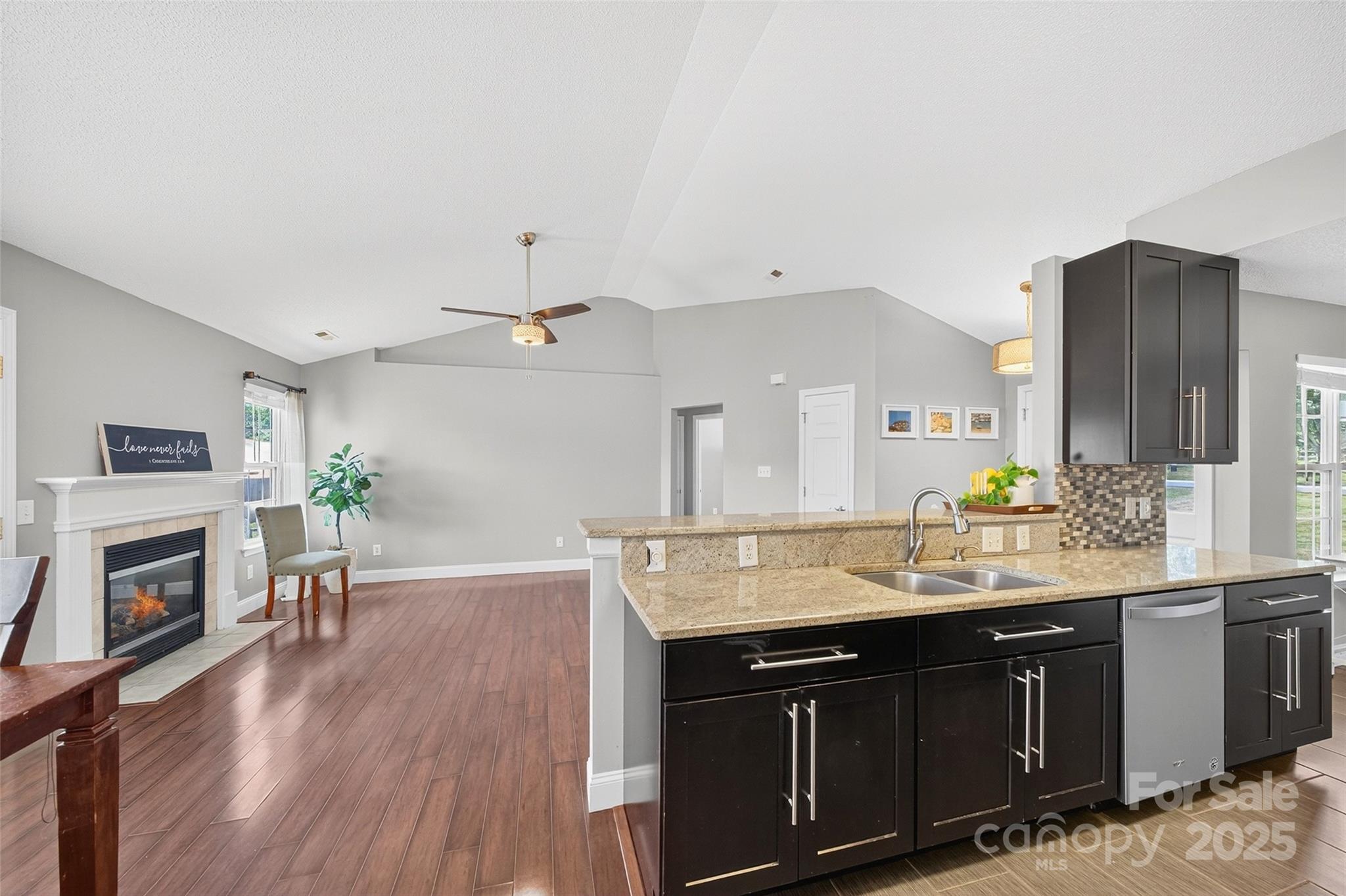 Curtis Pond - Residential