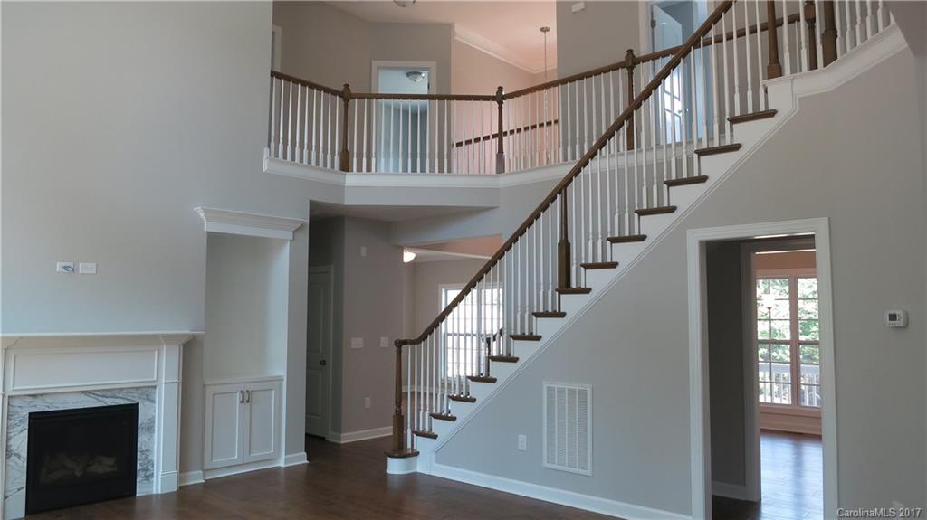 The Palisades - Residential