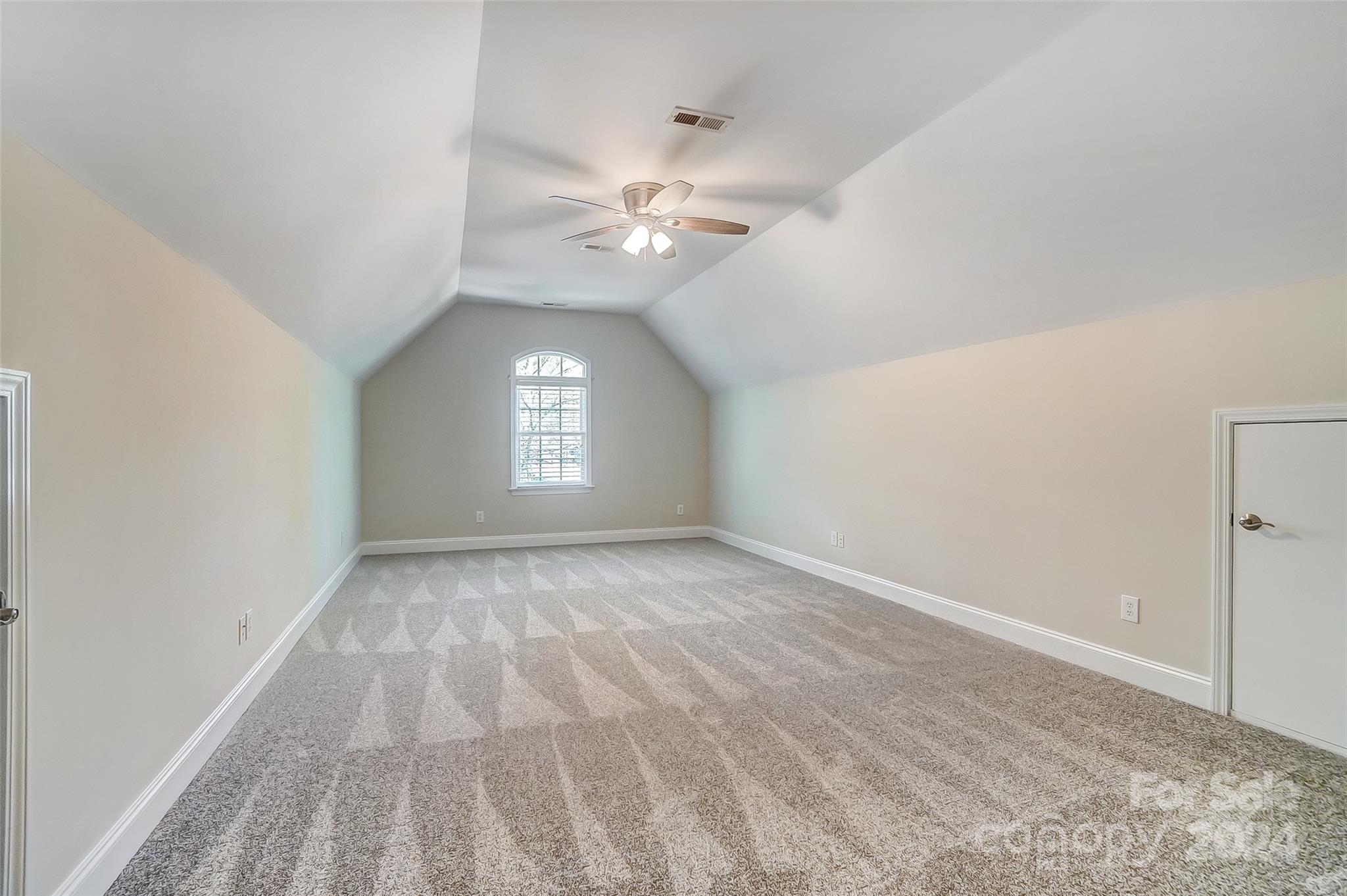 Lake Shore - Residential