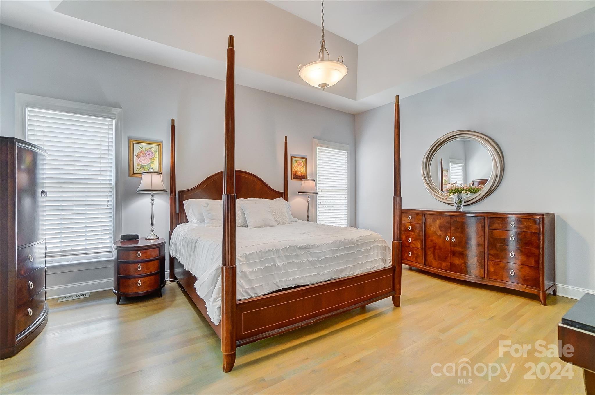 Lake Shore - Residential