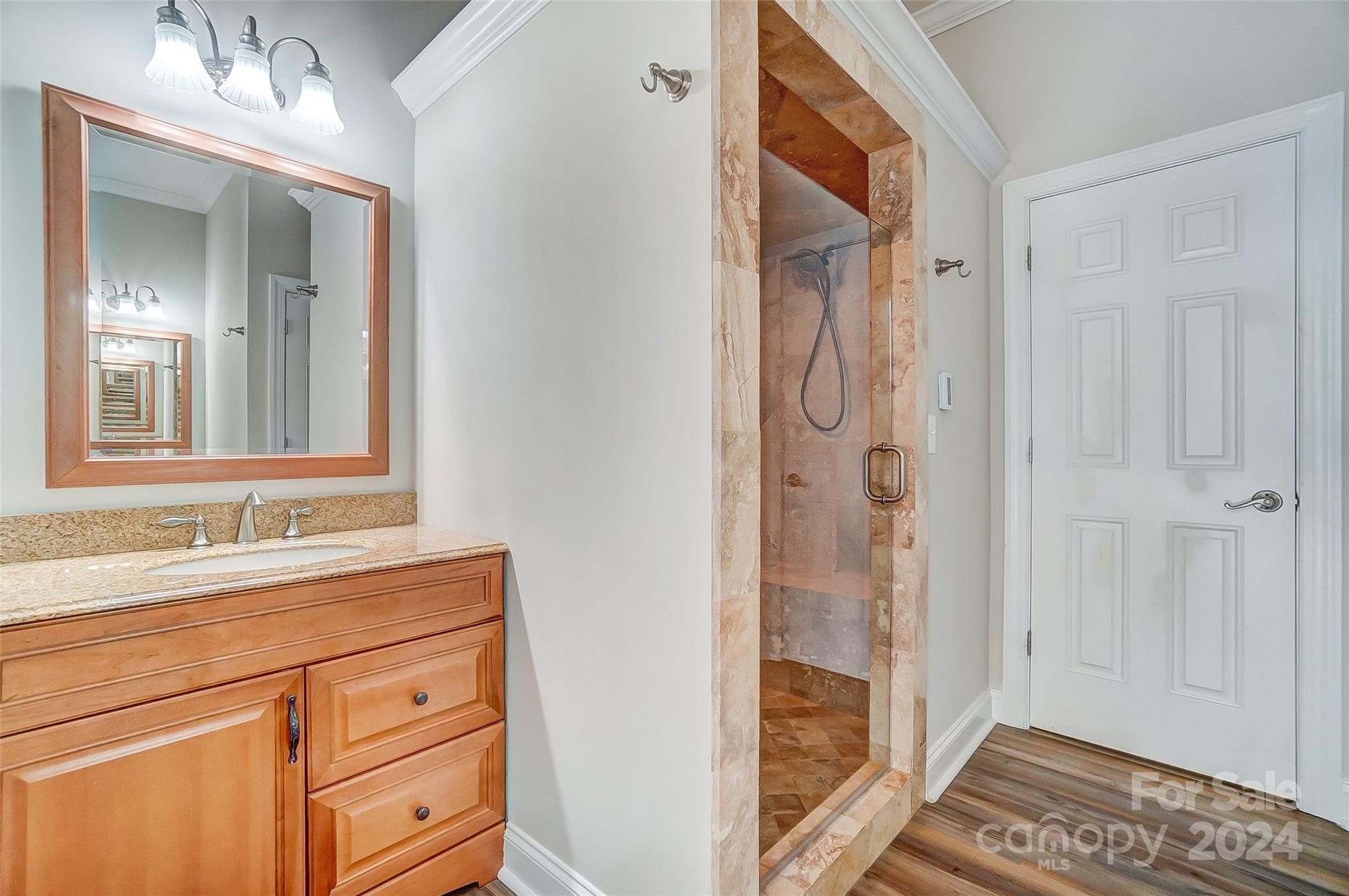 Lake Shore - Residential