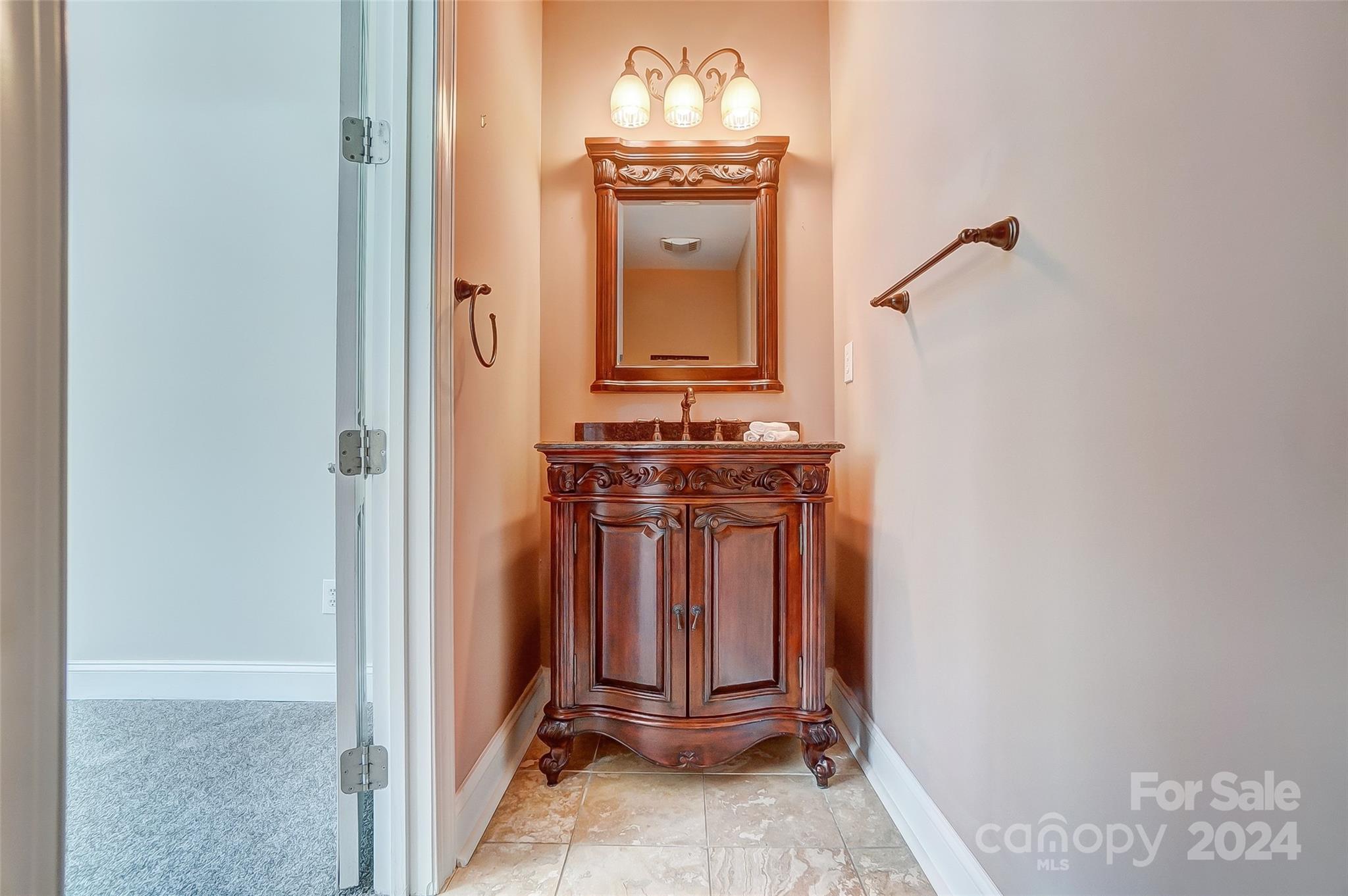 Lake Shore - Residential