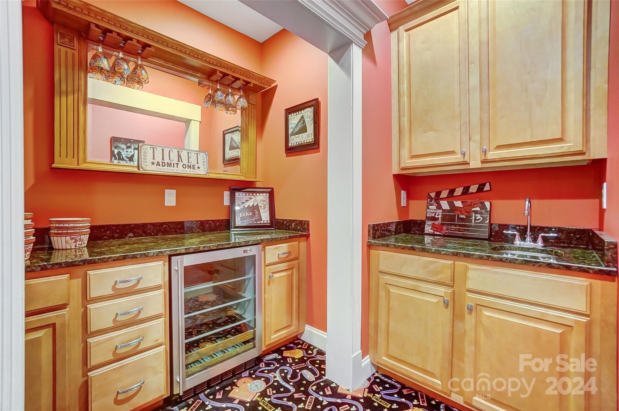 Lake Shore - Residential