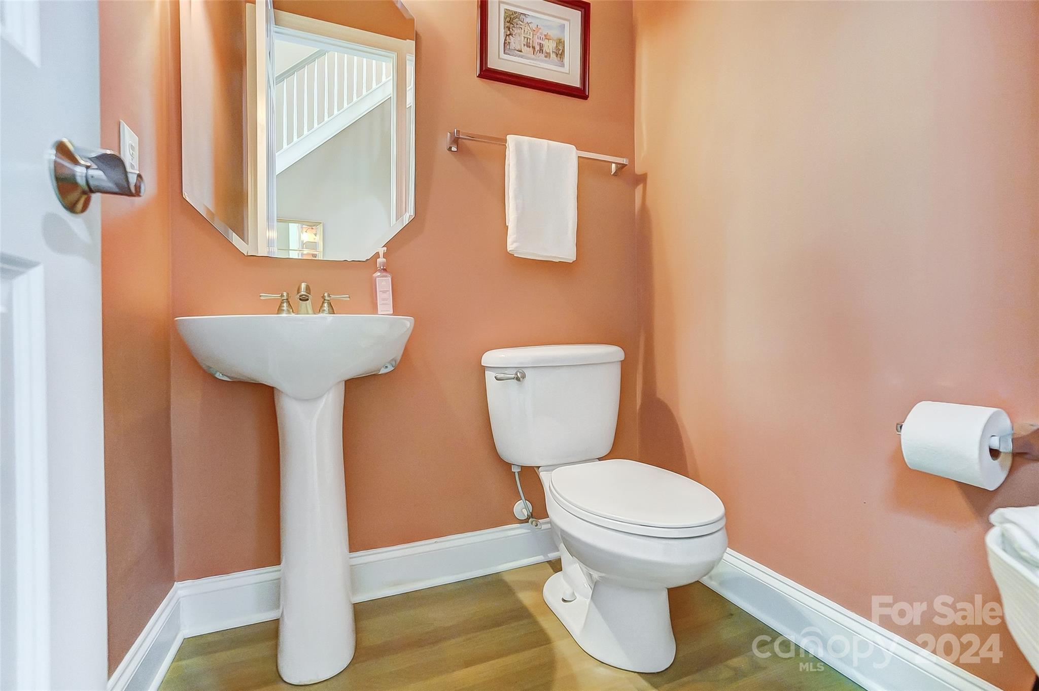 Lake Shore - Residential