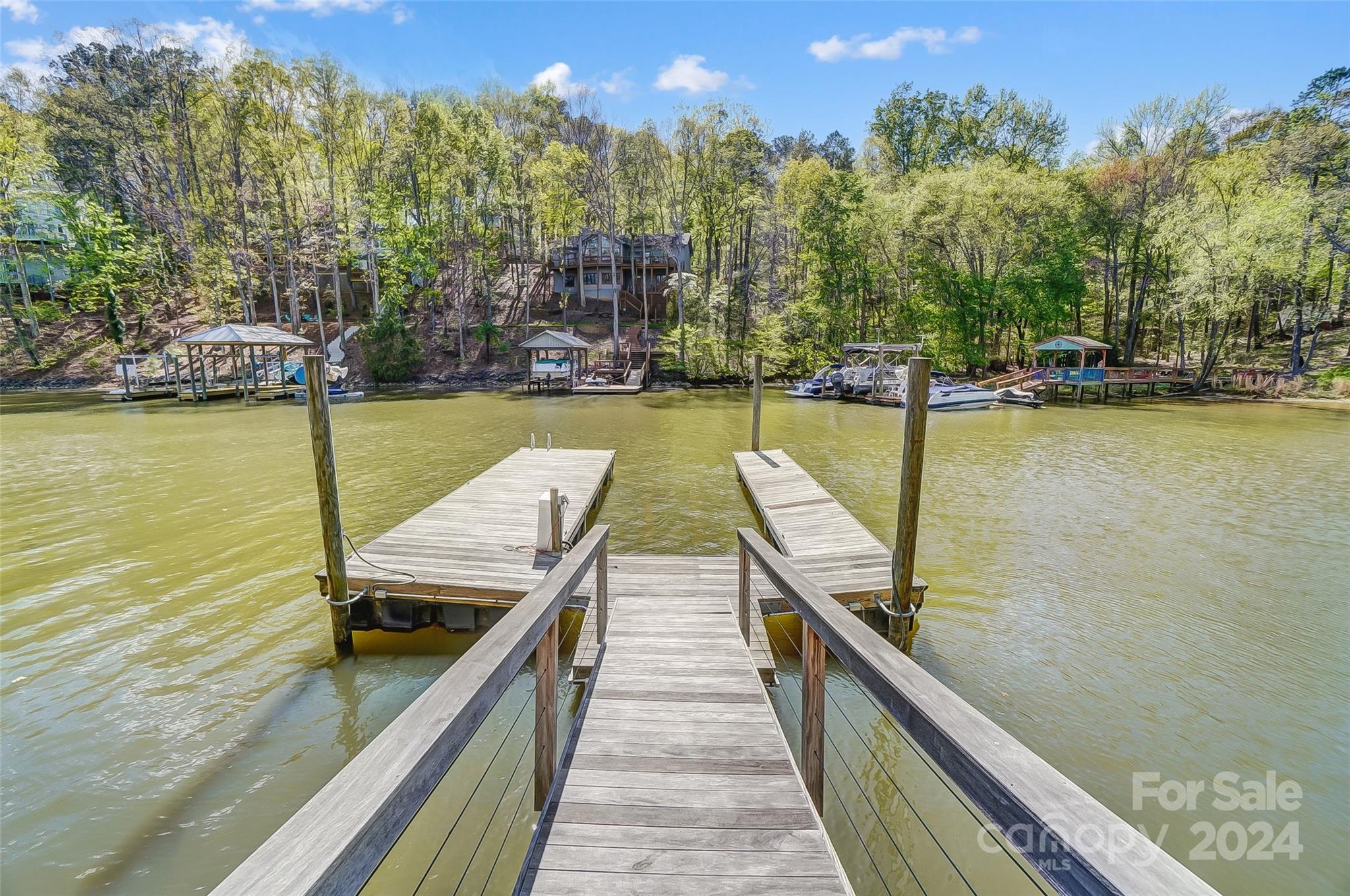 Lake Shore - Residential