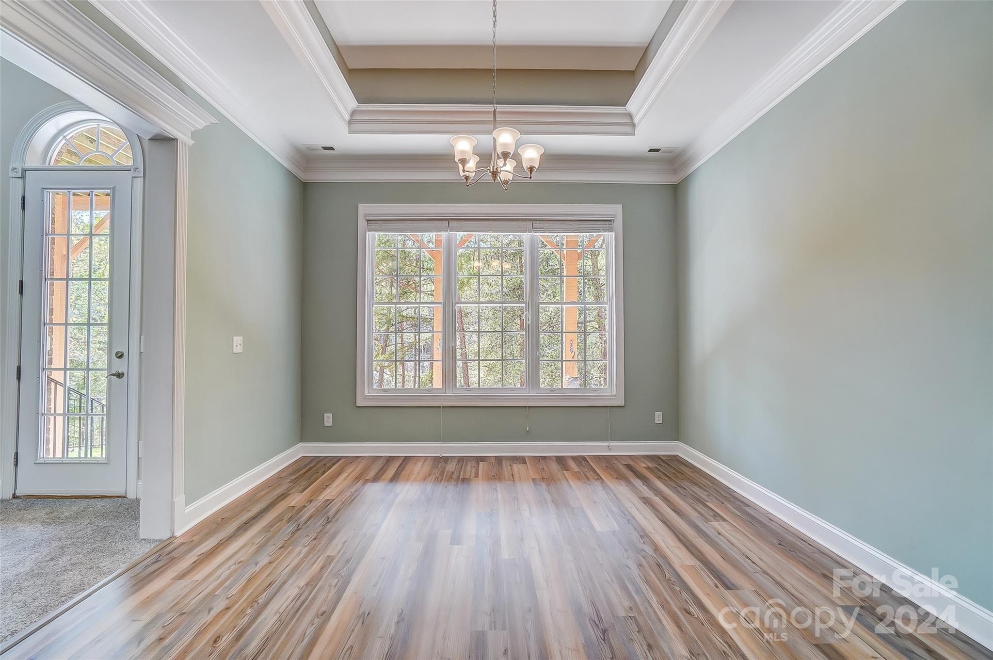 Lake Shore - Residential