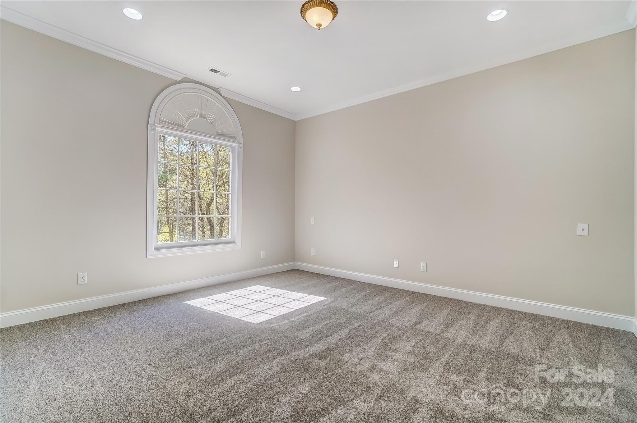 Lake Shore - Residential