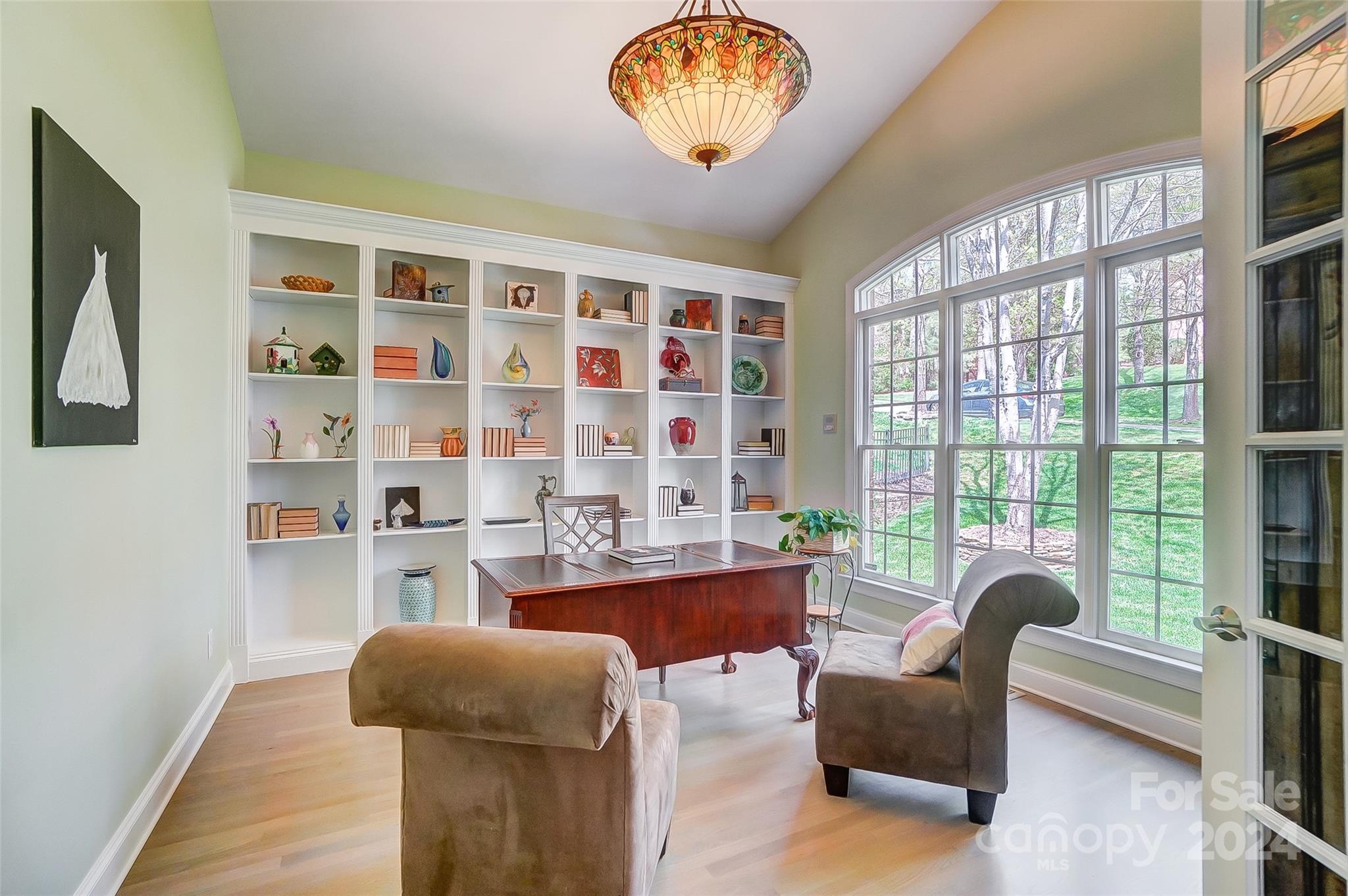 Lake Shore - Residential