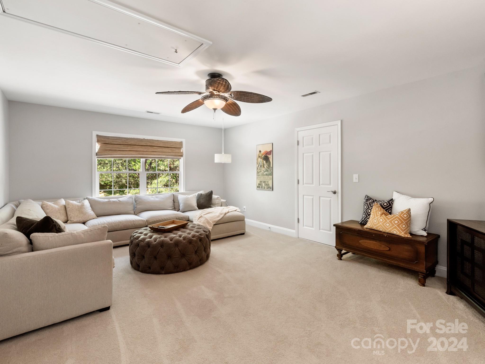 Lake Shore - Residential