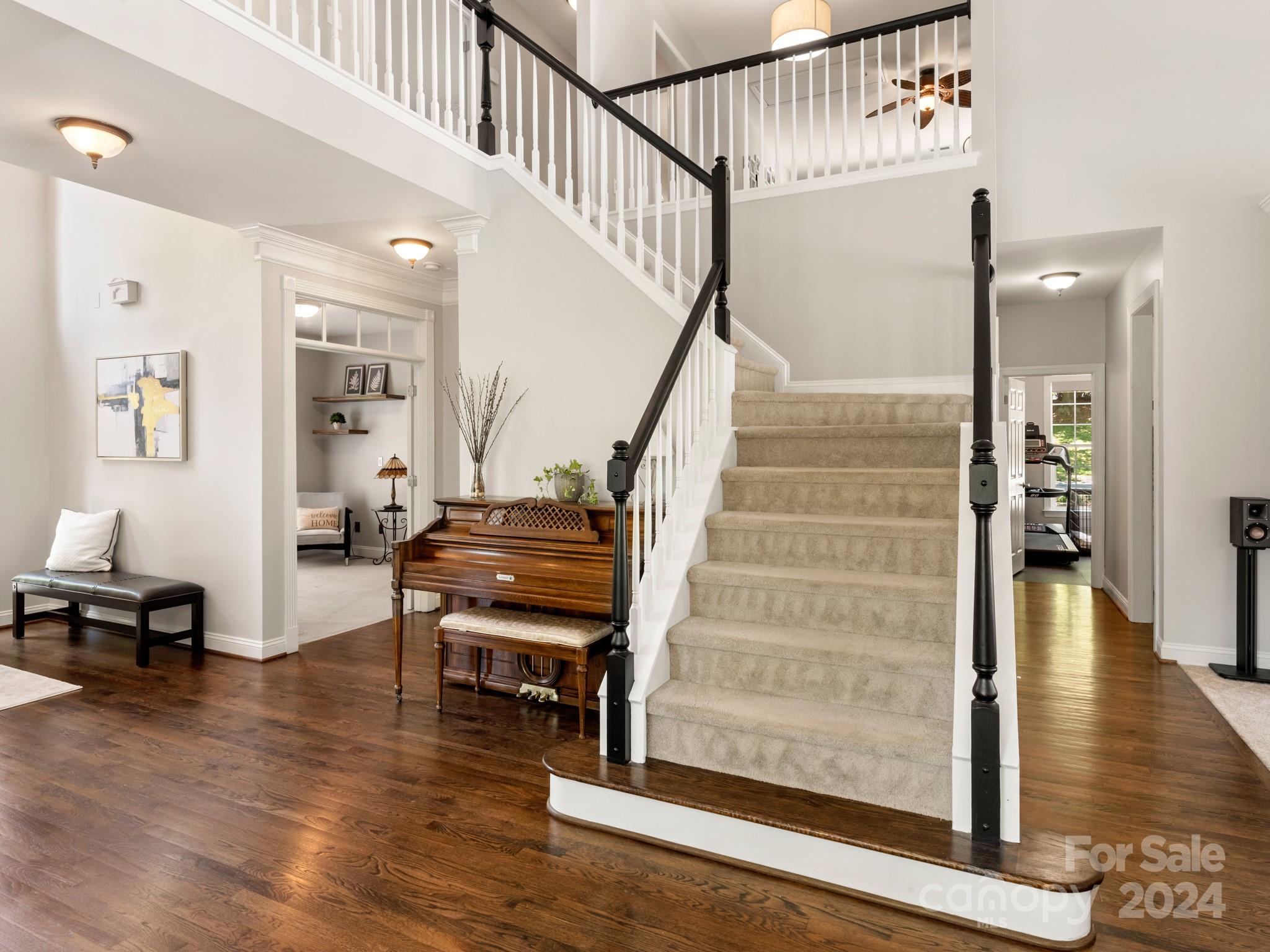 Lake Shore - Residential