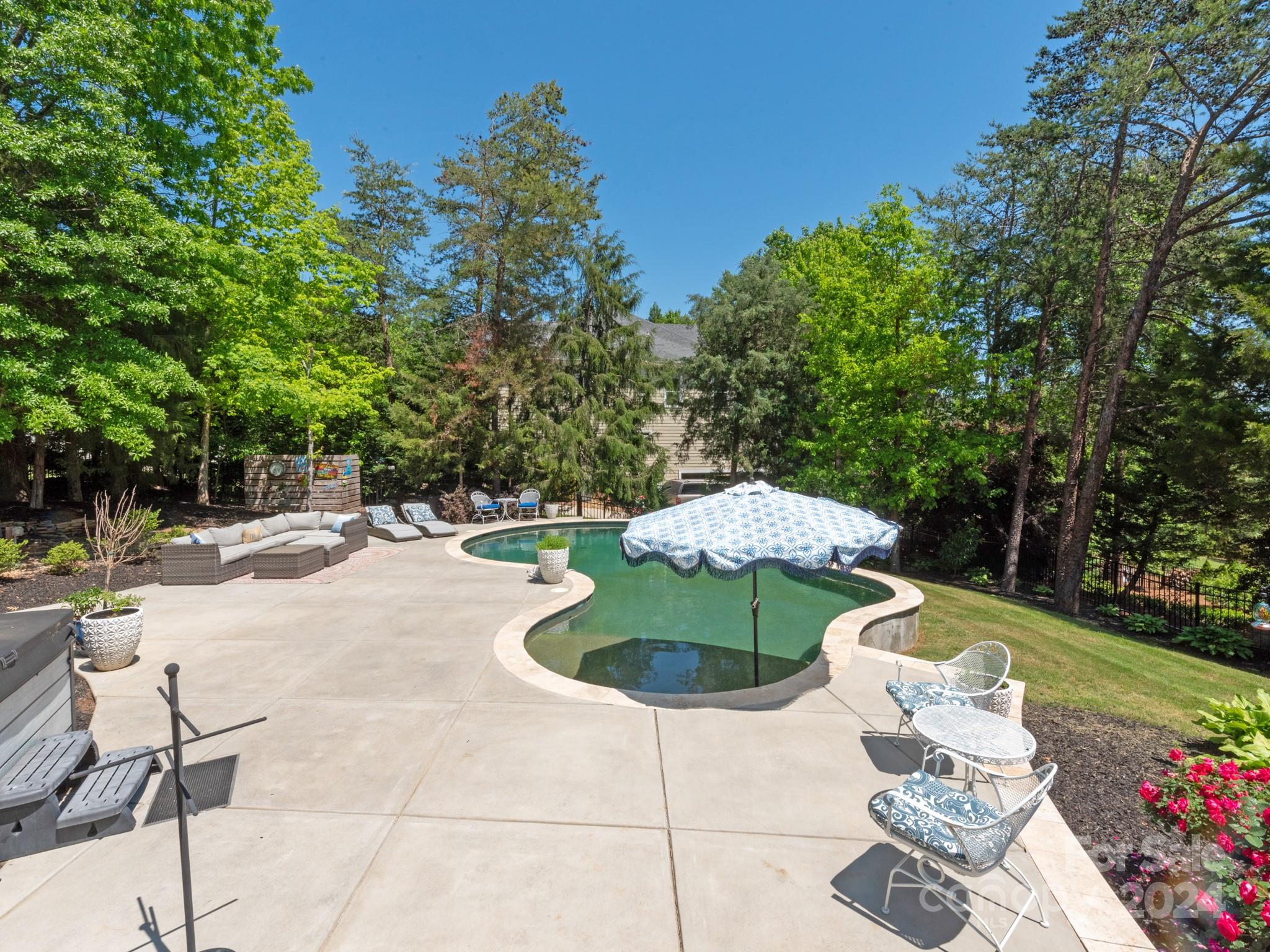 Lake Shore - Residential